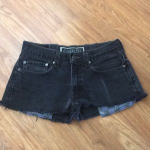 Levi's 511 jean Shorts Size 32 Skinny Great Condition